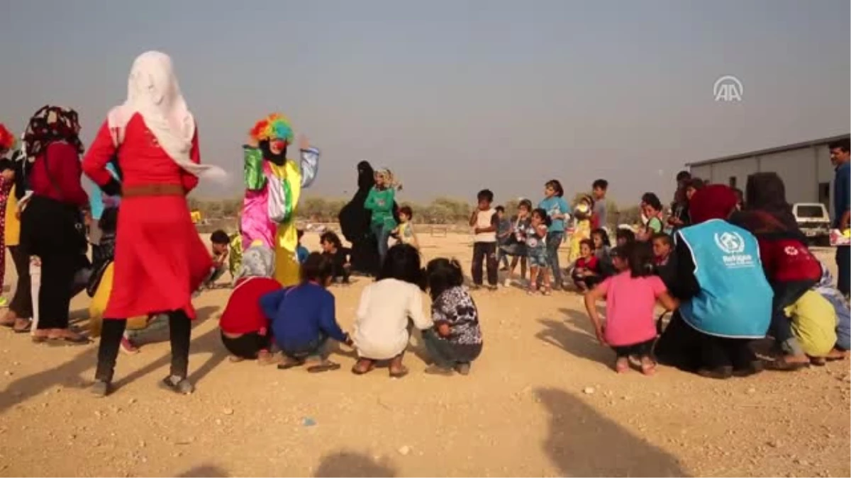 Azez\'de Çadır Kentlerde Yaşayan Çocuklara Etkinlik