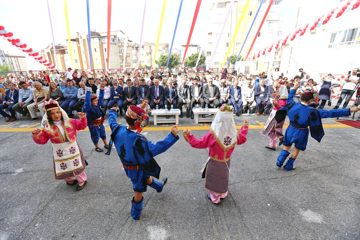Başakşehir\'de Ders Zili Çaldı