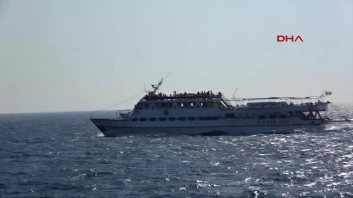 Bodrum Yunan Adalarına Türk Tatilci Akını Sürüyor
