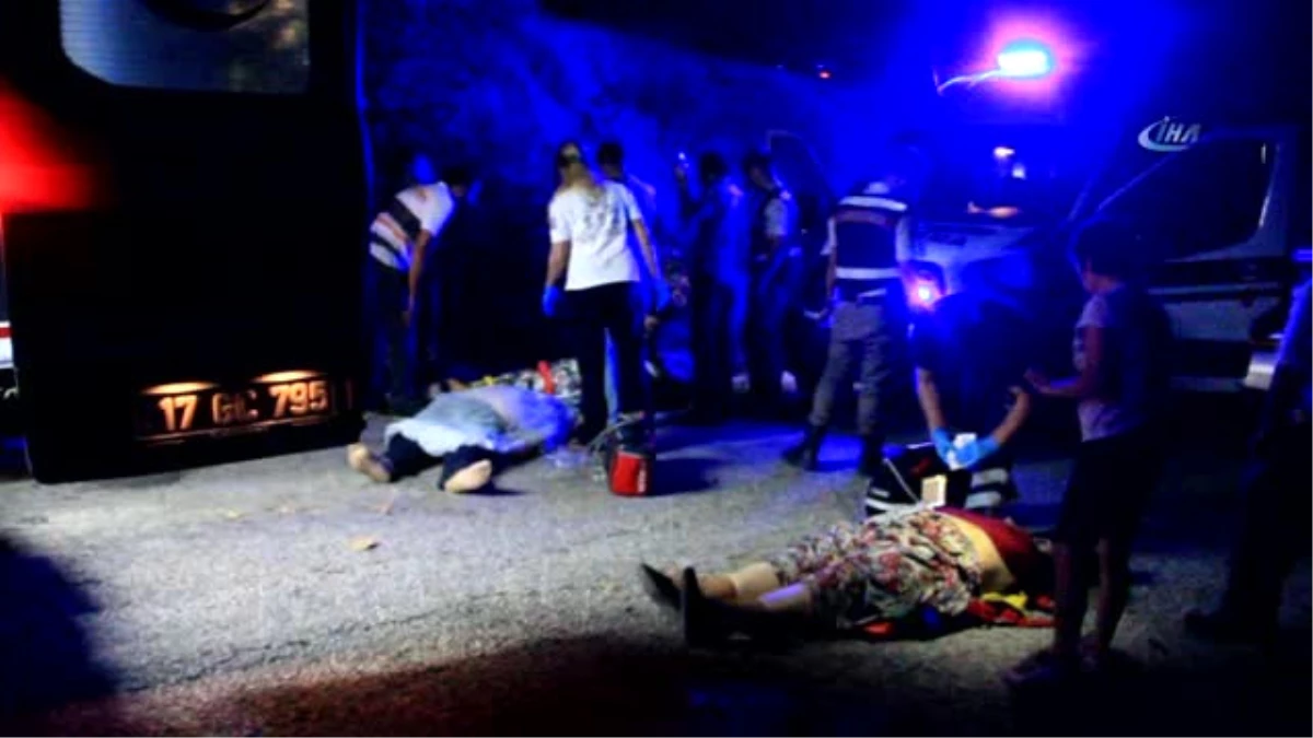 Çanakkale\'de Trafik Kazası: 2 Ölü, 1 Yaralı