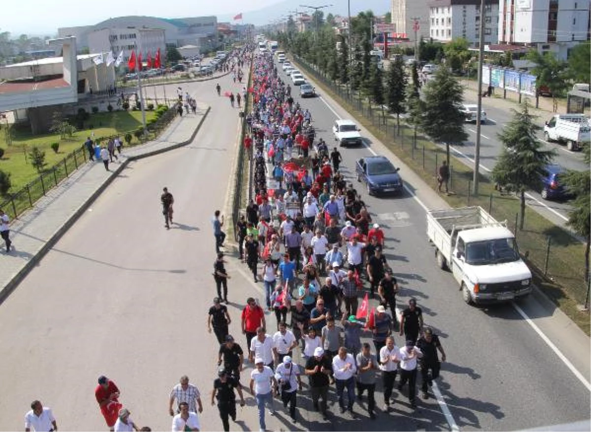 CHP\'nin \'Fındık İçin Yürüyoruz\' Yürüyüşü Başladı (2)