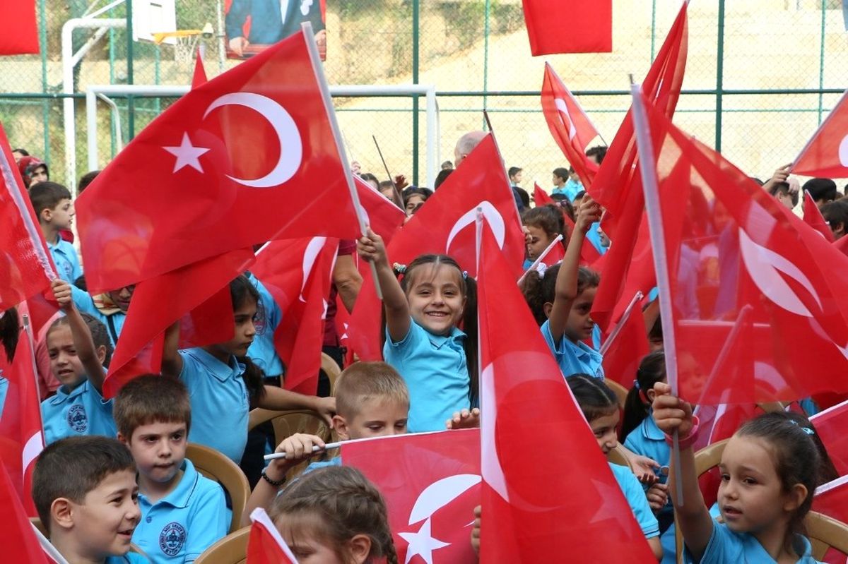 Eyüplü Öğrenciler Dersbaşı Yaptı