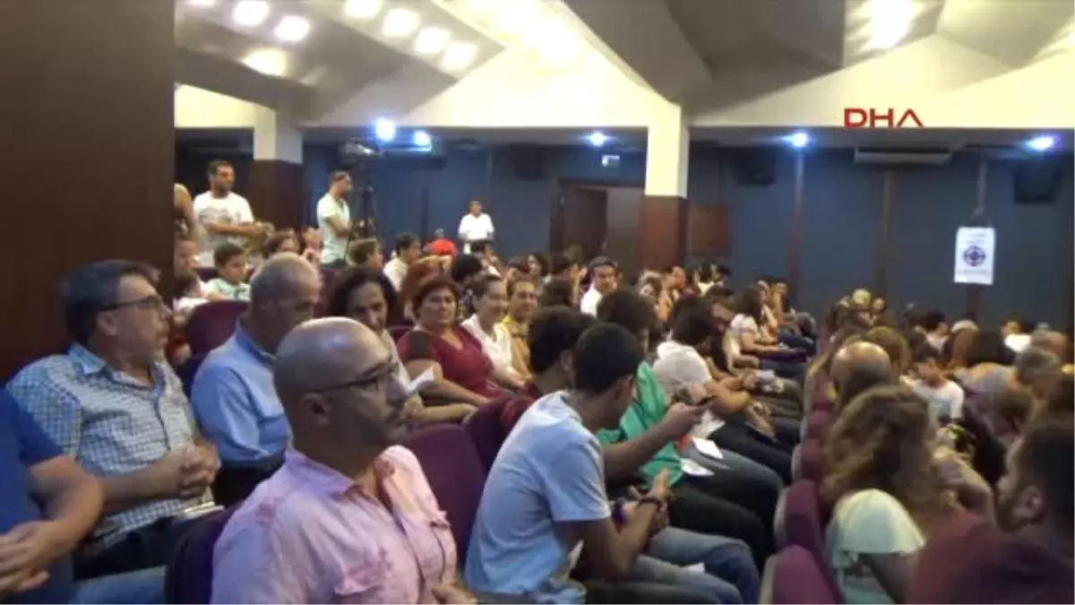 Hatay Kitap Karşılığı Konser Dinlediler