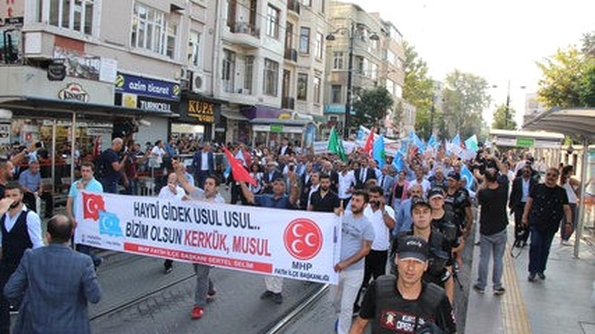 İstanbul\'da \'Kerkük Türk\'tür Türk Kalacak\' Yürüyüşü