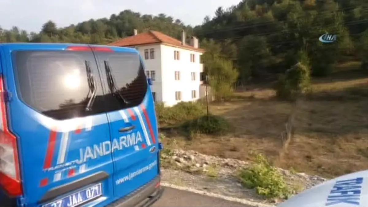 Kastamonu\'da Panelvan Tipi Araç Devrildi: 1 Ölü, 1 Yaralı