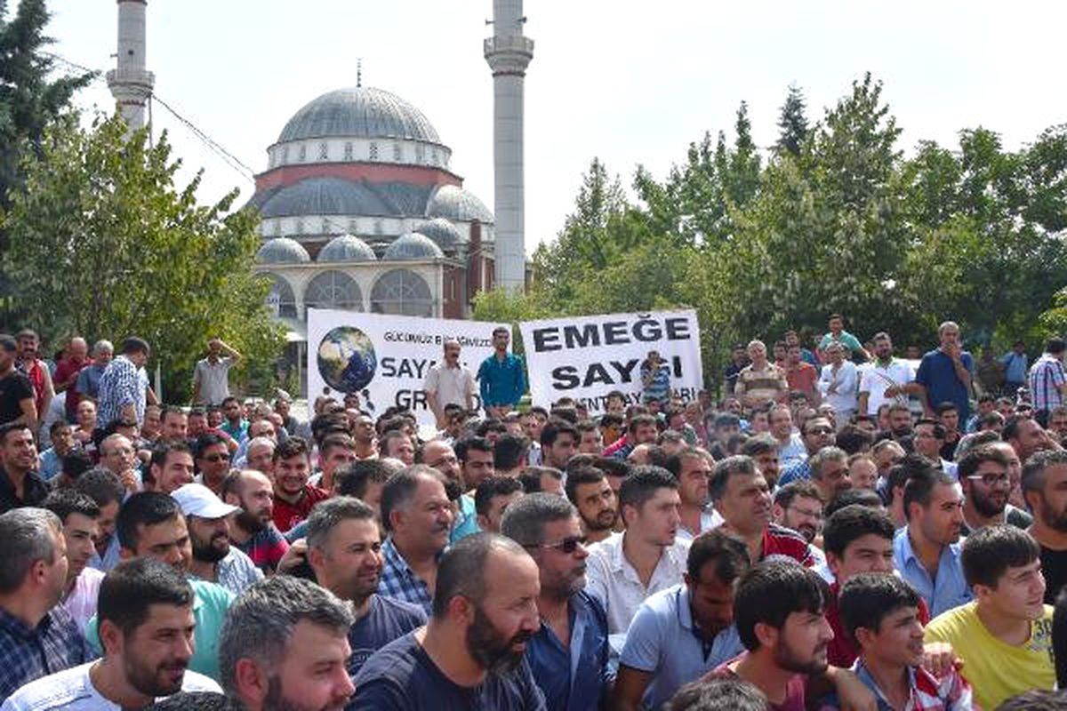 Konya\'da Kayıt Dışı Çalışan Sayacılardan İş Bırakma Eylemi