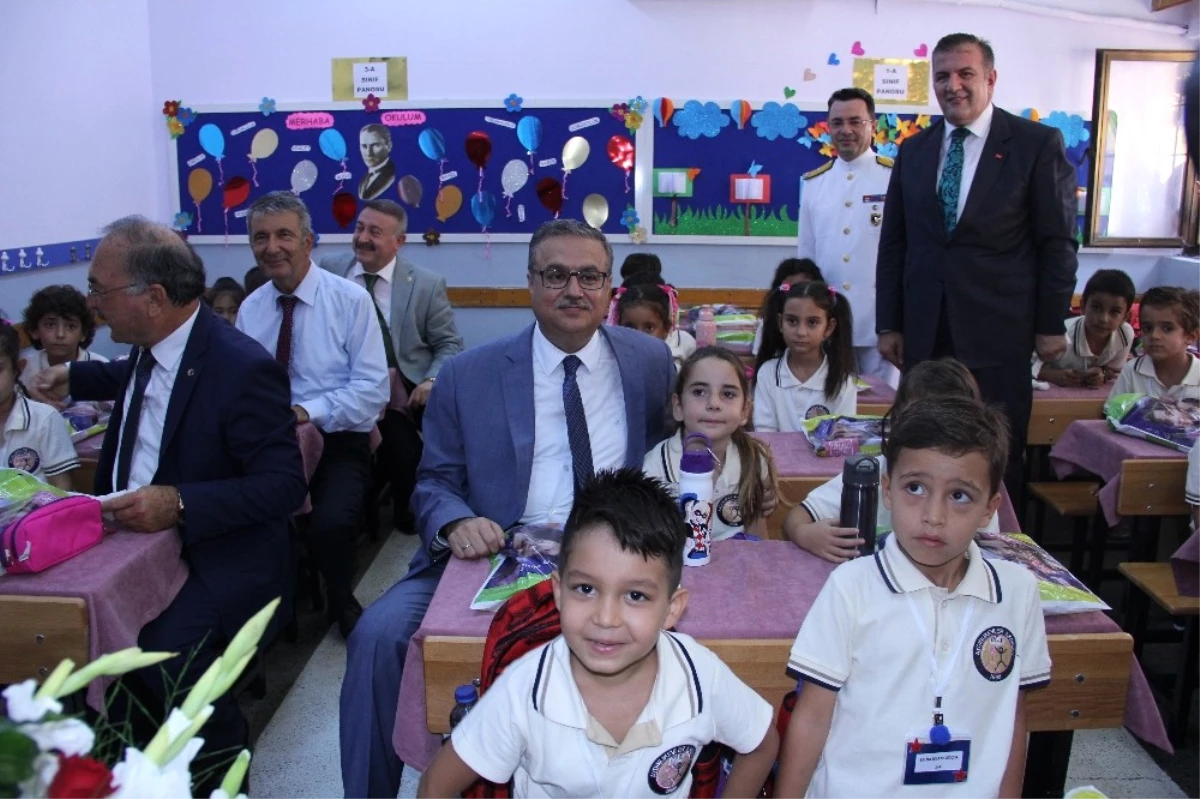 Mersin\'de Yeni Eğitim-öğretim Yılı Törenle Başladı
