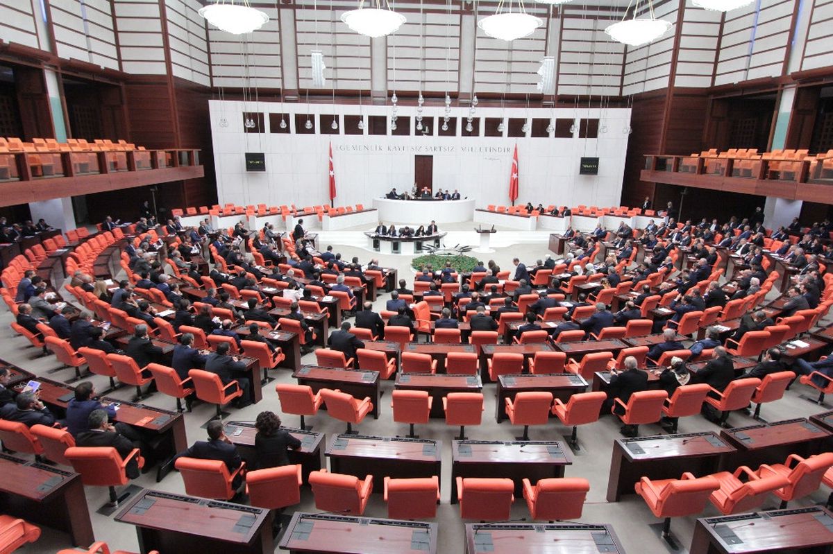 Milletvekillerine Oda Yerine Para\' İddiasına Yalanlama