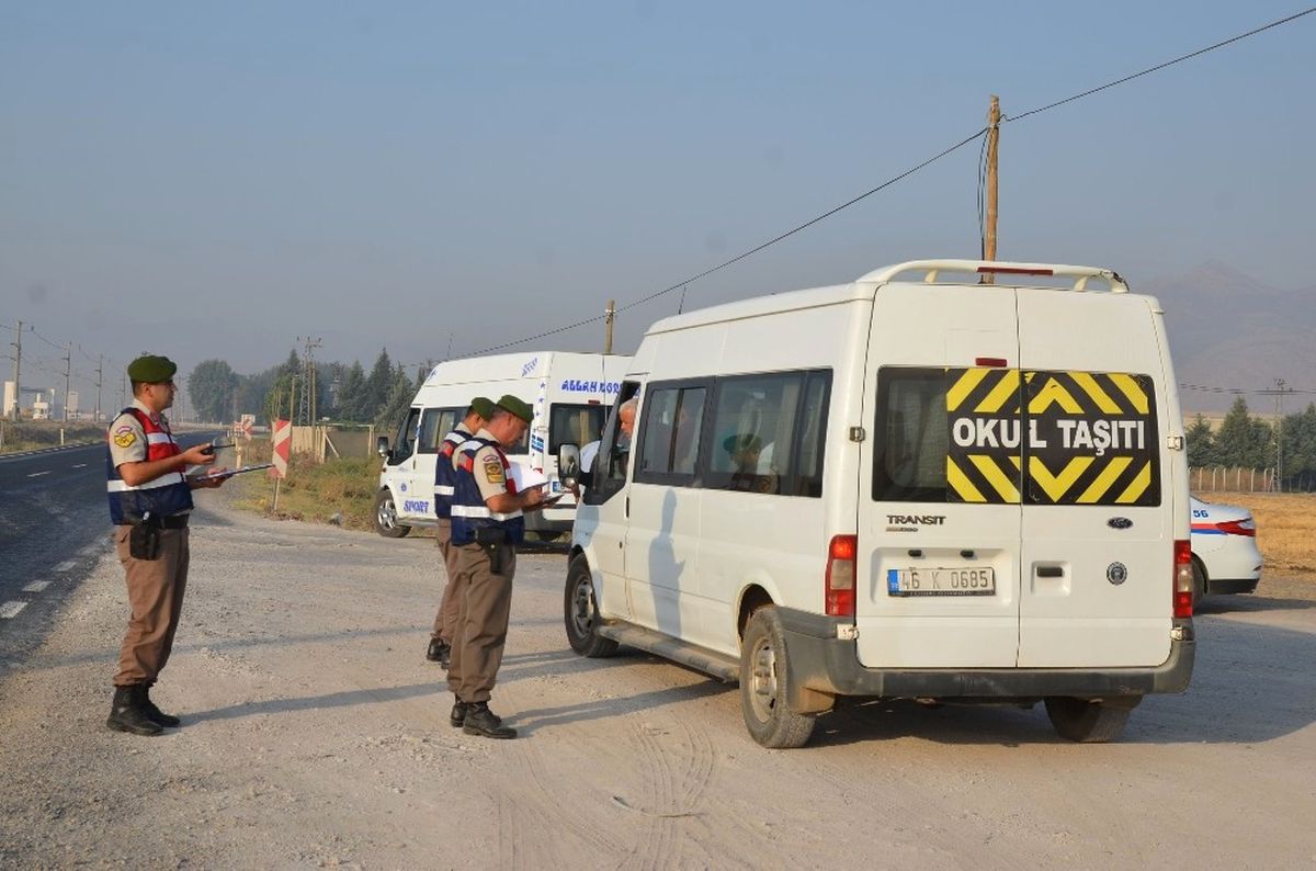Okul Servislerine Sıkı Denetim