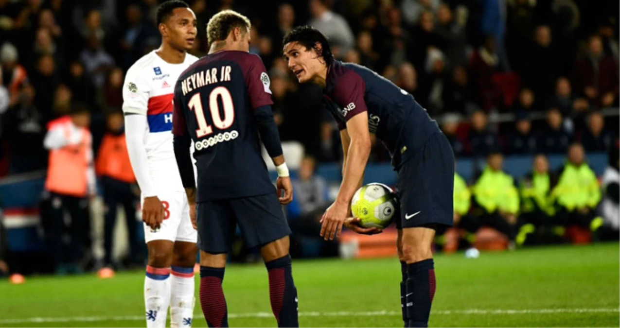 PSG\'de Yeni Transfer Neymar ile Cavani, Maçta Topu Paylaşamadı