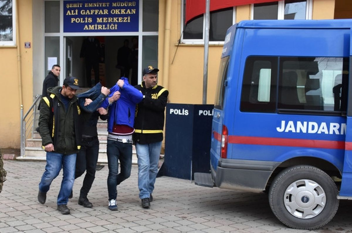 Sakarya\'da Uyuşturucu Operasyonları