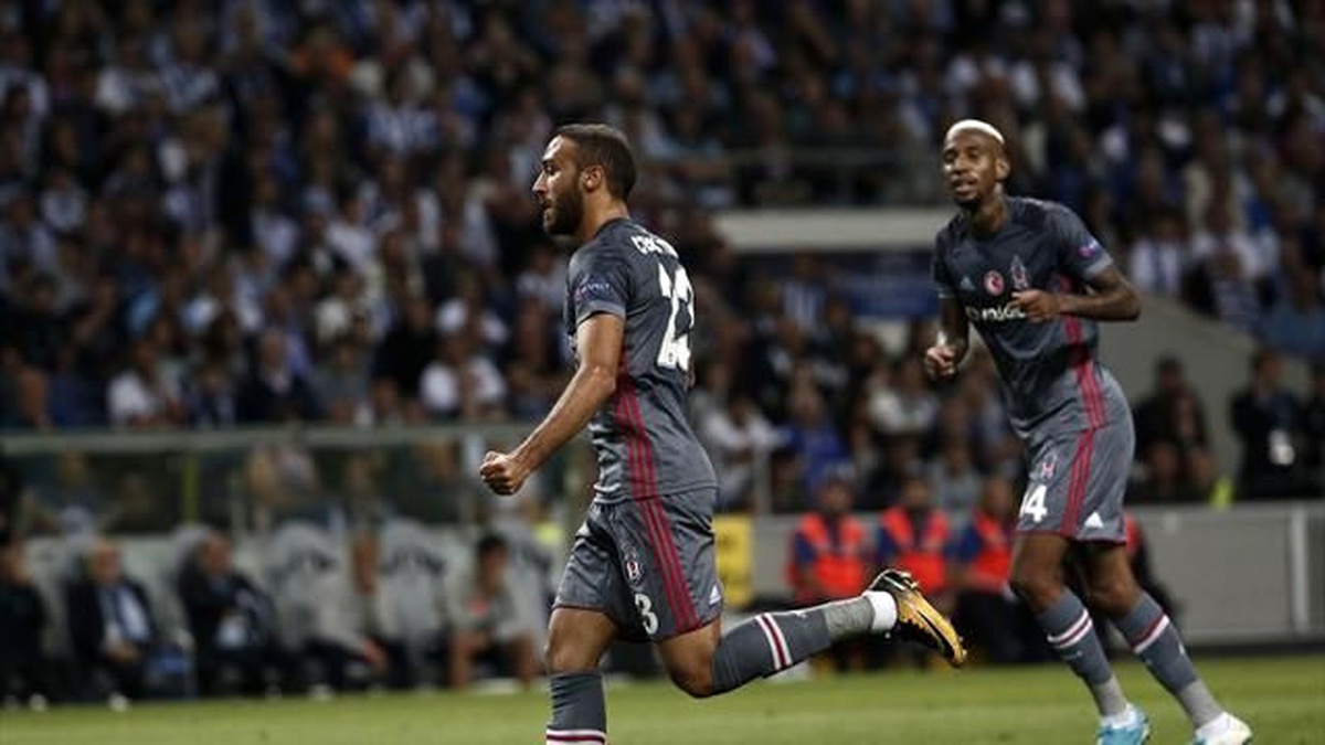 Şampiyonlar Ligi\'nde Haftanın Golü Cenk Tosun\'dan