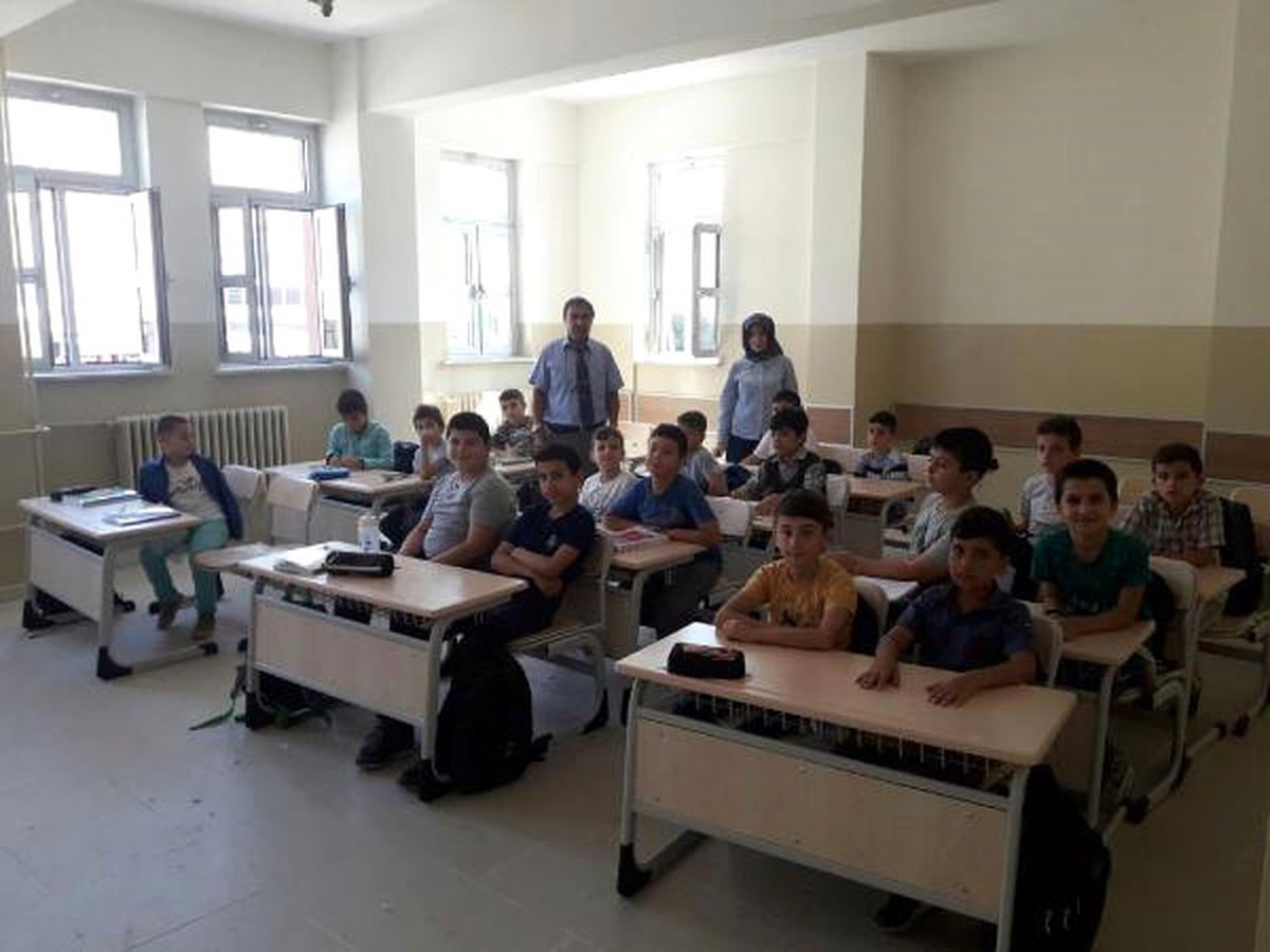7 Milyon Liraya Mal Olan Okulda 45 Öğrenci Var