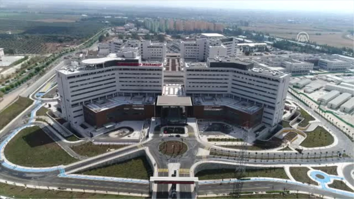 Adana Şehir Hastanesi Helikopterle Getirilen İlk Hastasını Aldı