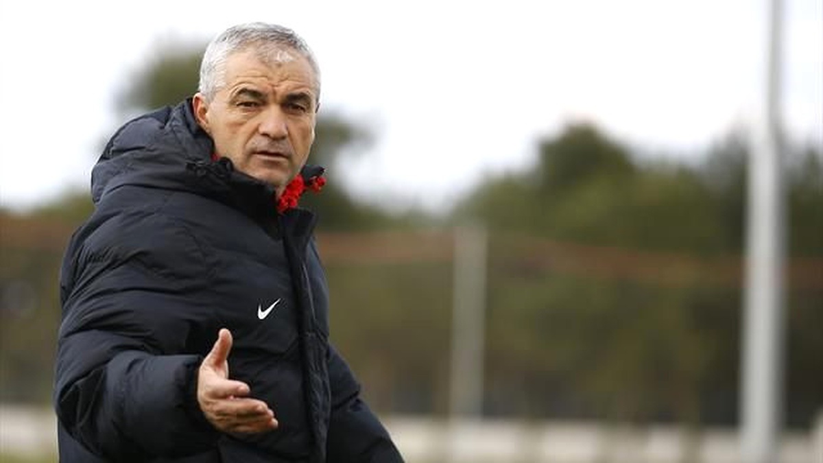 Antalyaspor ile Rıza Çalımbay\'ın Yolları Resmen Ayrıldı