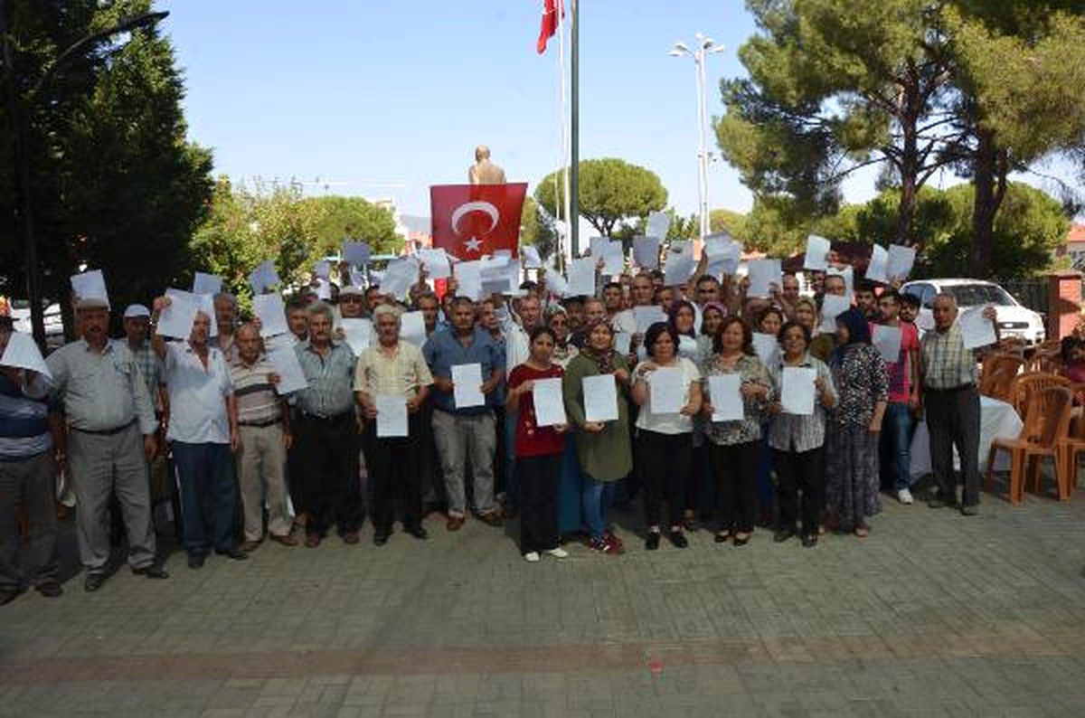 Aydın\'da MHP\'den 70 Üye İstifa Etti