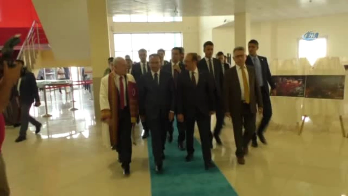 Başbakan Yardımcısı Bozdağ, "Anlaşma İmzalandı, Kaporalar Verildi, Türkiye S-400 Füzesi Alacak"