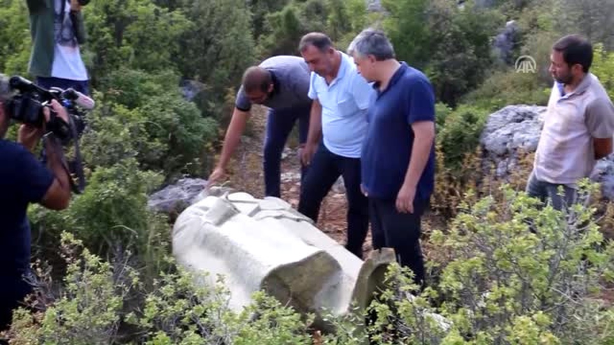 Çalılık İçindeki Atatürk Heykeliyle İlgili Soru Önergesi (3)