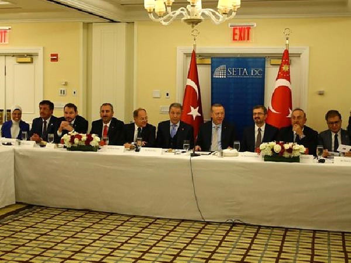 Cumhurbaşkanı Erdoğan, Seta Üyelerini Kabul Etti