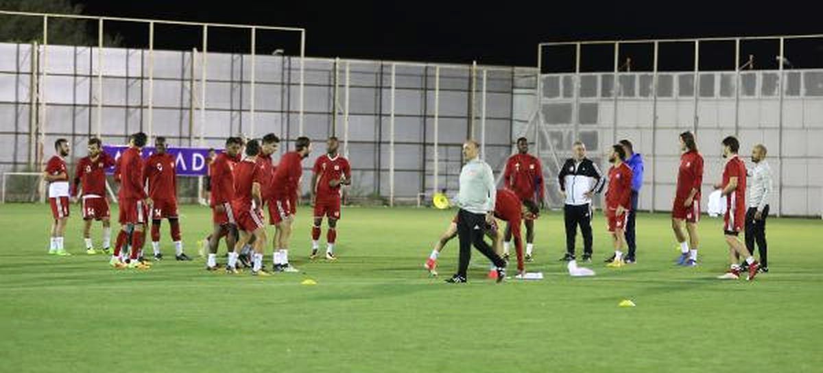 Demir Grup Sivasspor Teknik Direktörü Samet Aybaba: "Kupada İddialıyız"