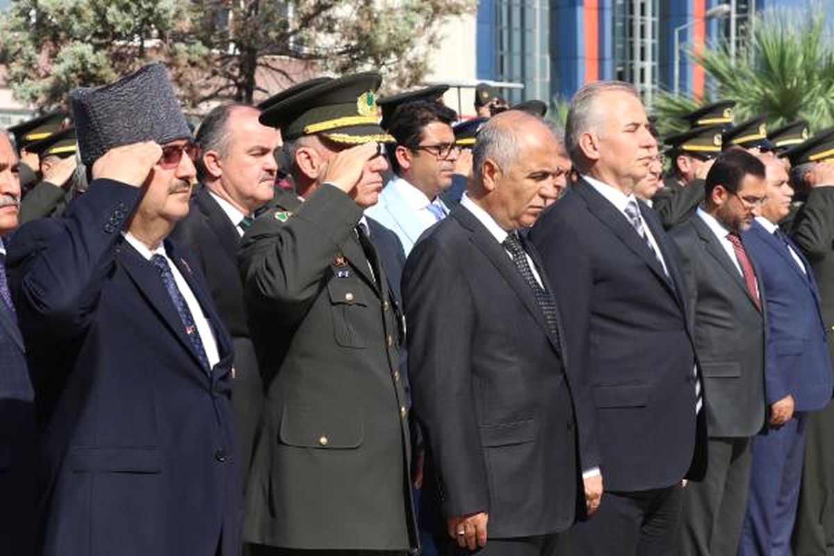 Denizli\'de Gaziler Günü Törenle Kutlandı