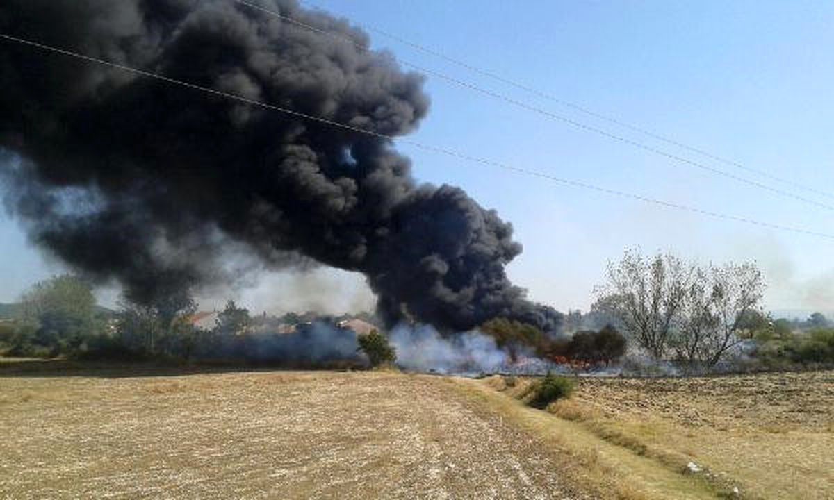 Doğalgaz Borusu Deposunda Korkutan Yangın