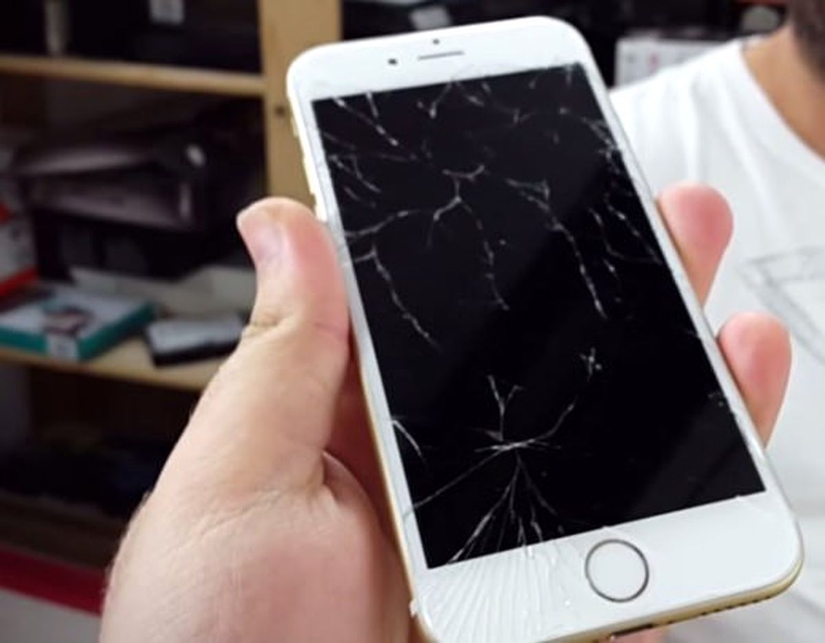 Ekranı Kırılan İphone Sahiplerine Kötü Haber!