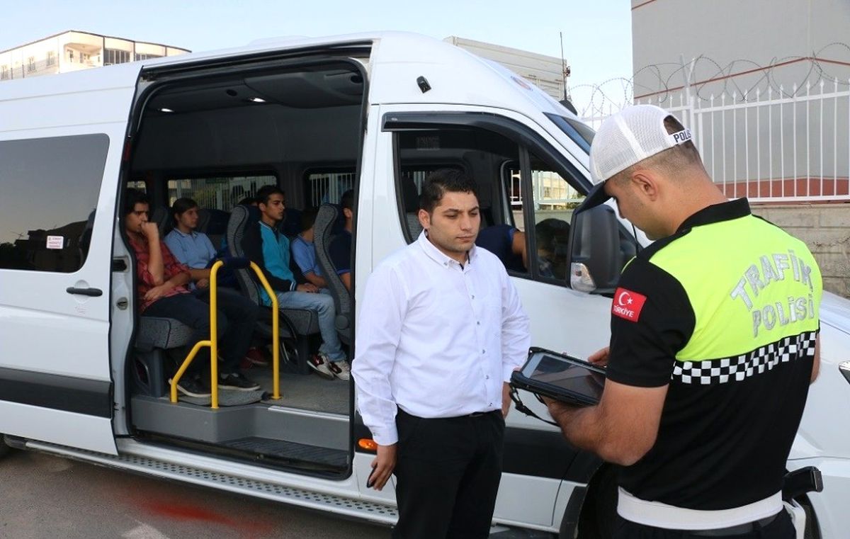 Emniyetten Okulun İlk Günü Denetimi