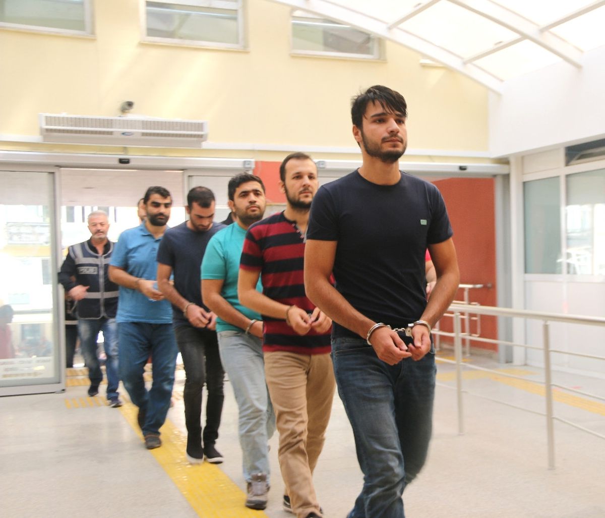 Fetö Operasyonunda 9 Tutuklama