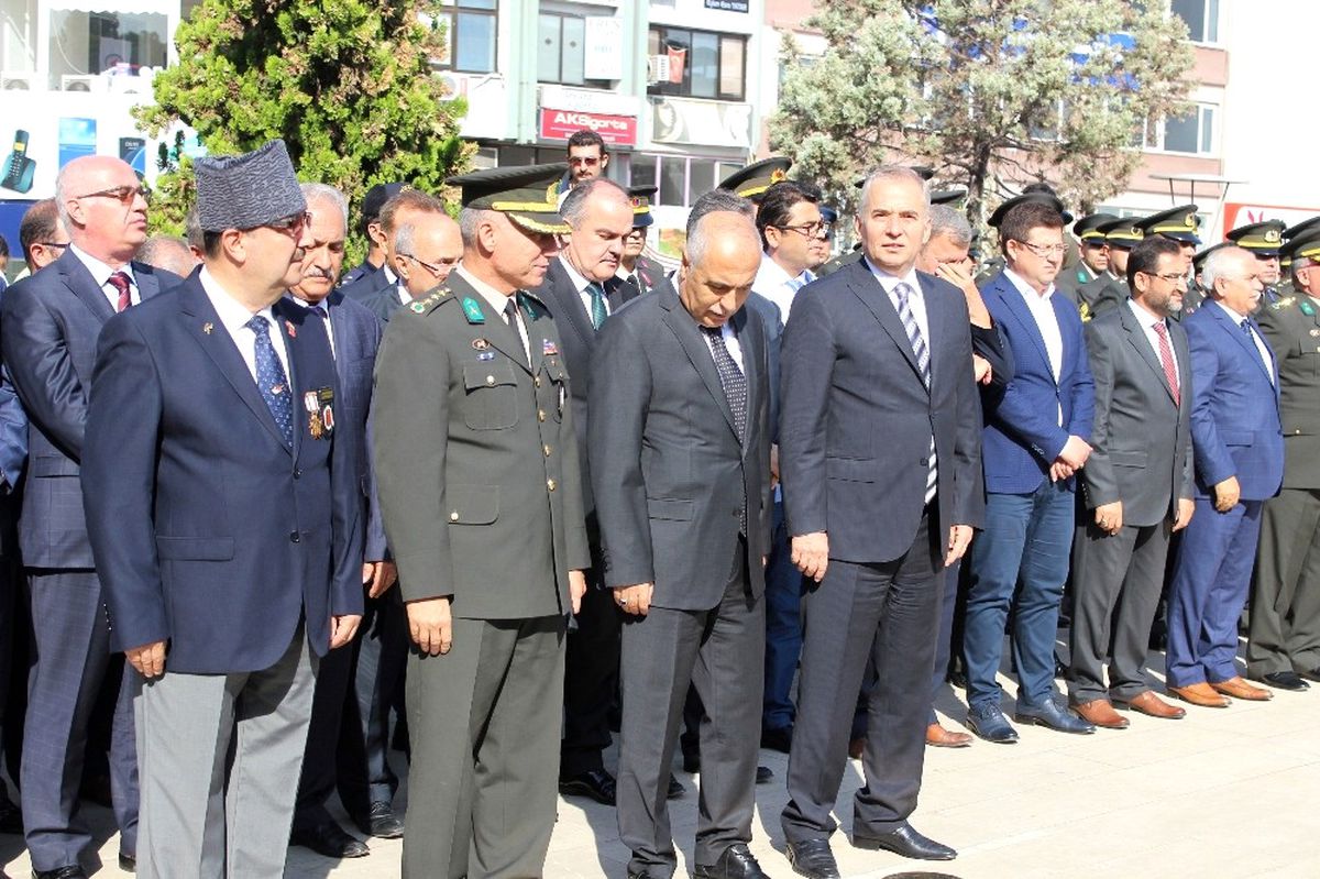 Gaziler Tören İçin Şehit Selasının Bitmesini Bekledi