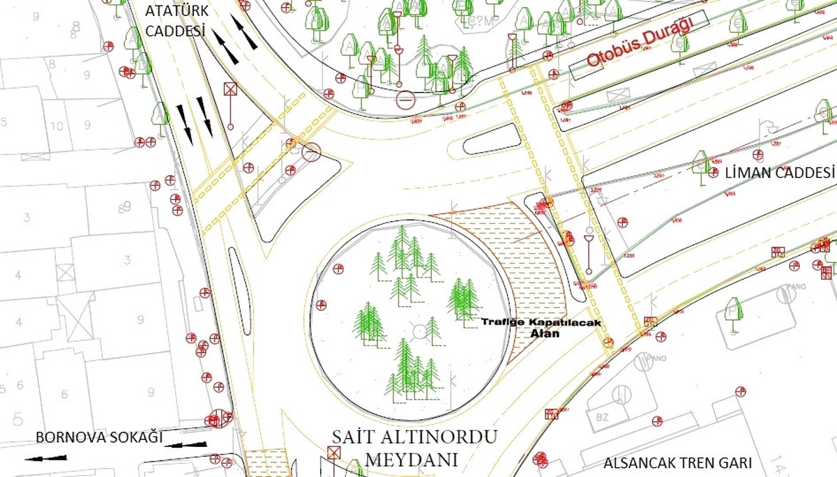 Sait Altınordu Meydanı\'nda Raylar Döşeniyor