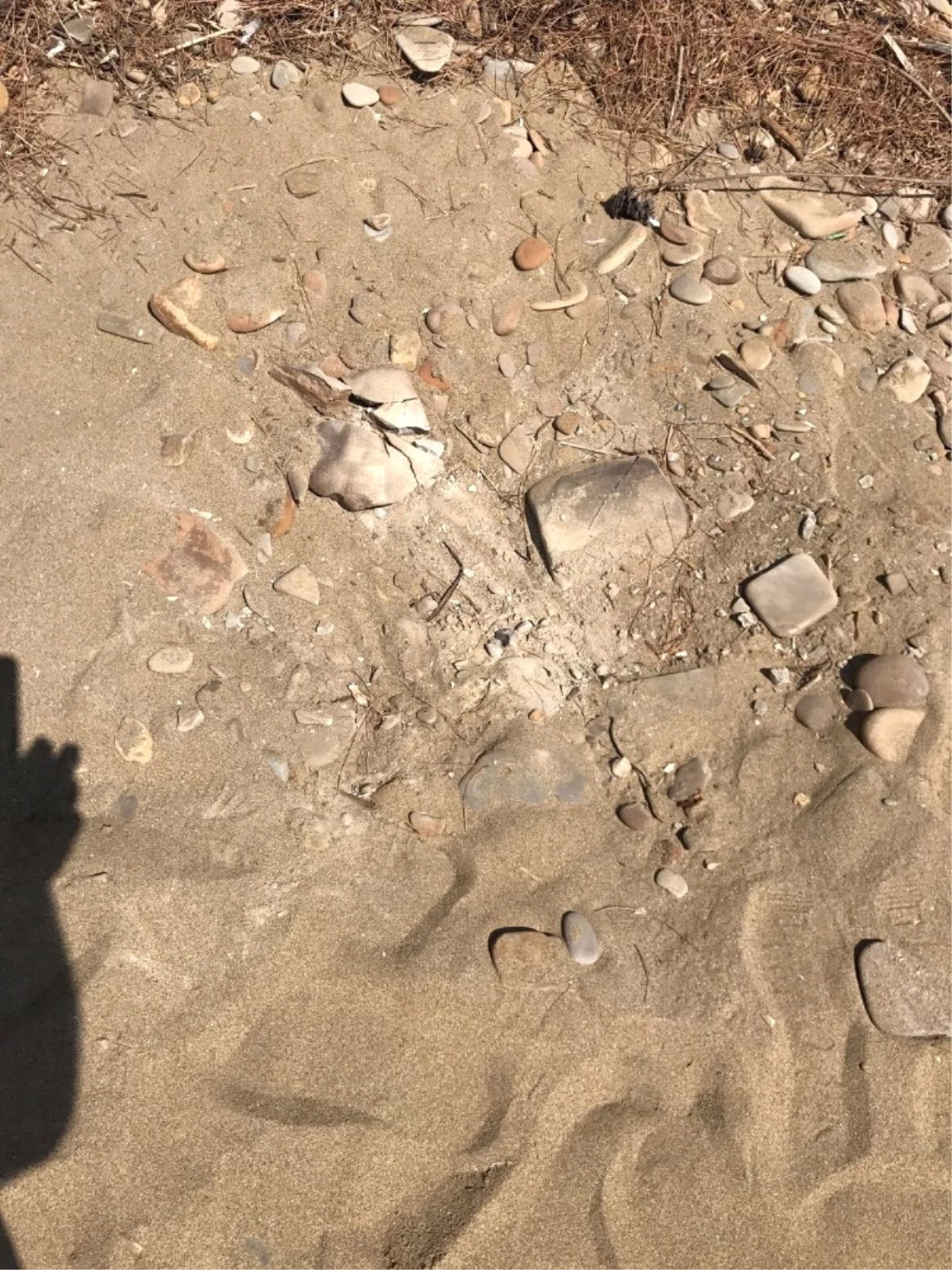 Saros Körfezi\'ndeki Tatbikatta Mermi Parçaları Sahile Düştü