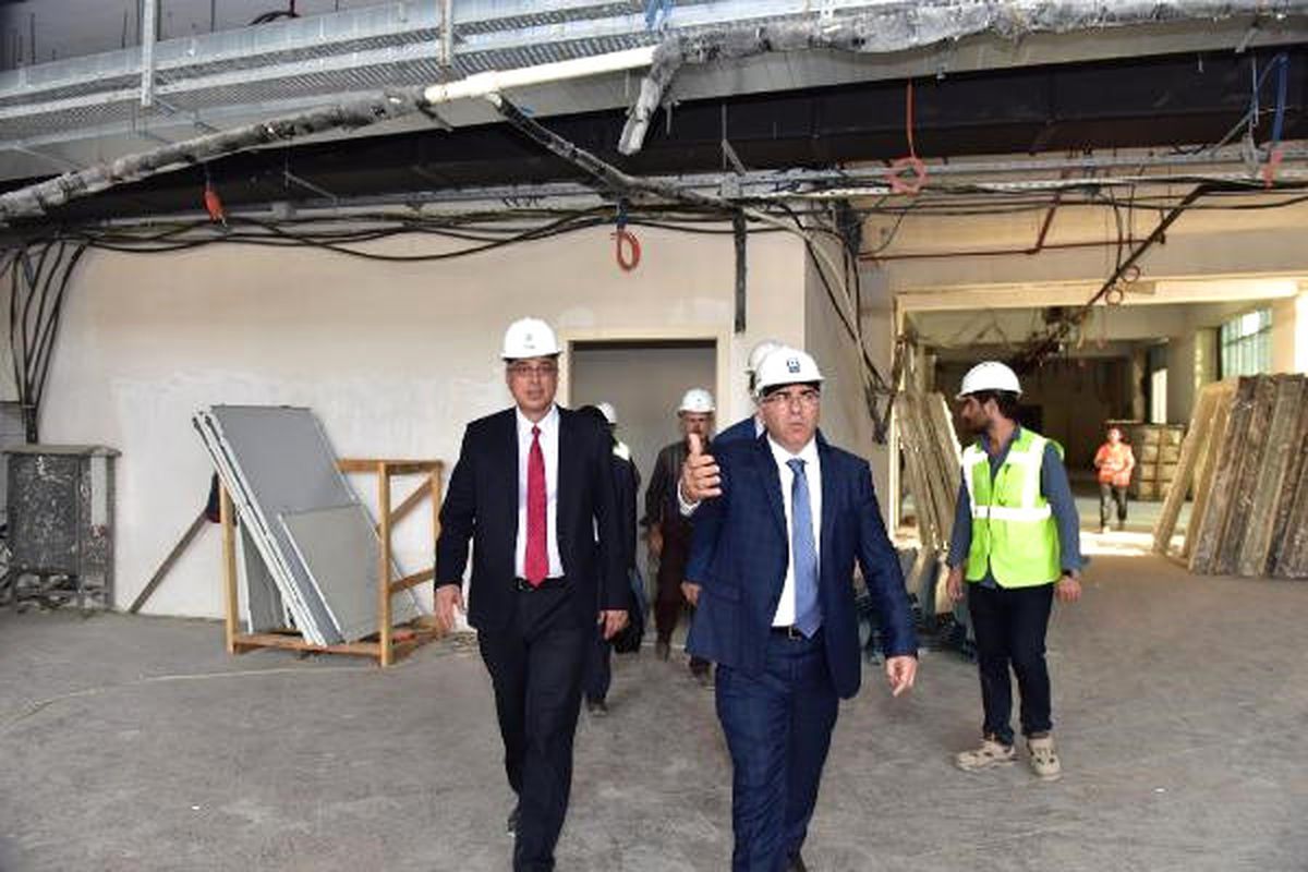 TOKİ Başkanı Turan Seyrantepe ve Sultanbeyli Hastanelerinde İnceleme Yaptı