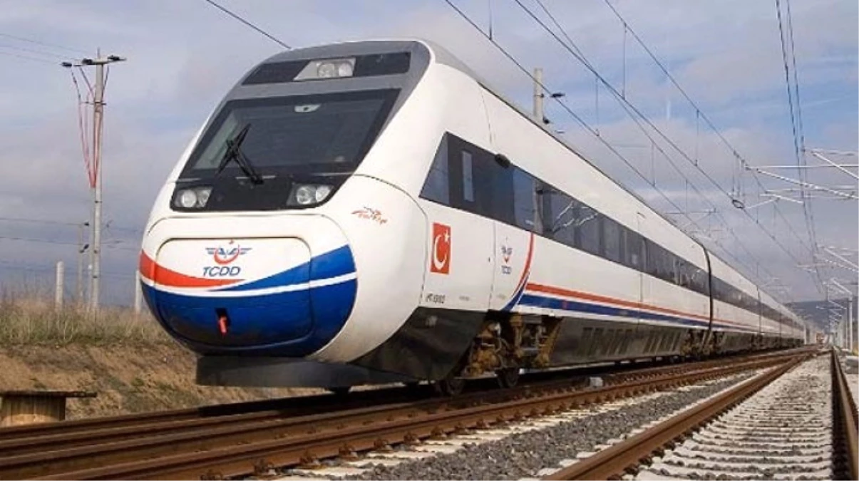 Tren Varış Noktasına 1 Saat Gecikirse Yolcuya Tazminat Ödenecek