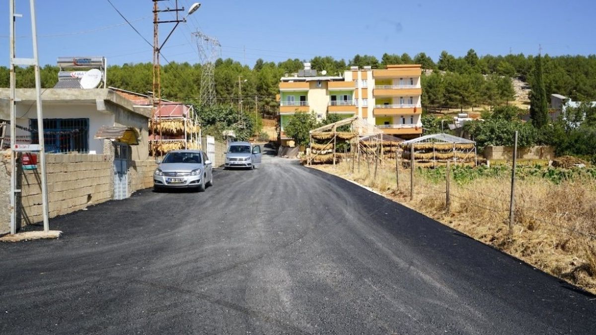 Adıyaman\'ın Kuzeyi Asfaltla Tanıştı