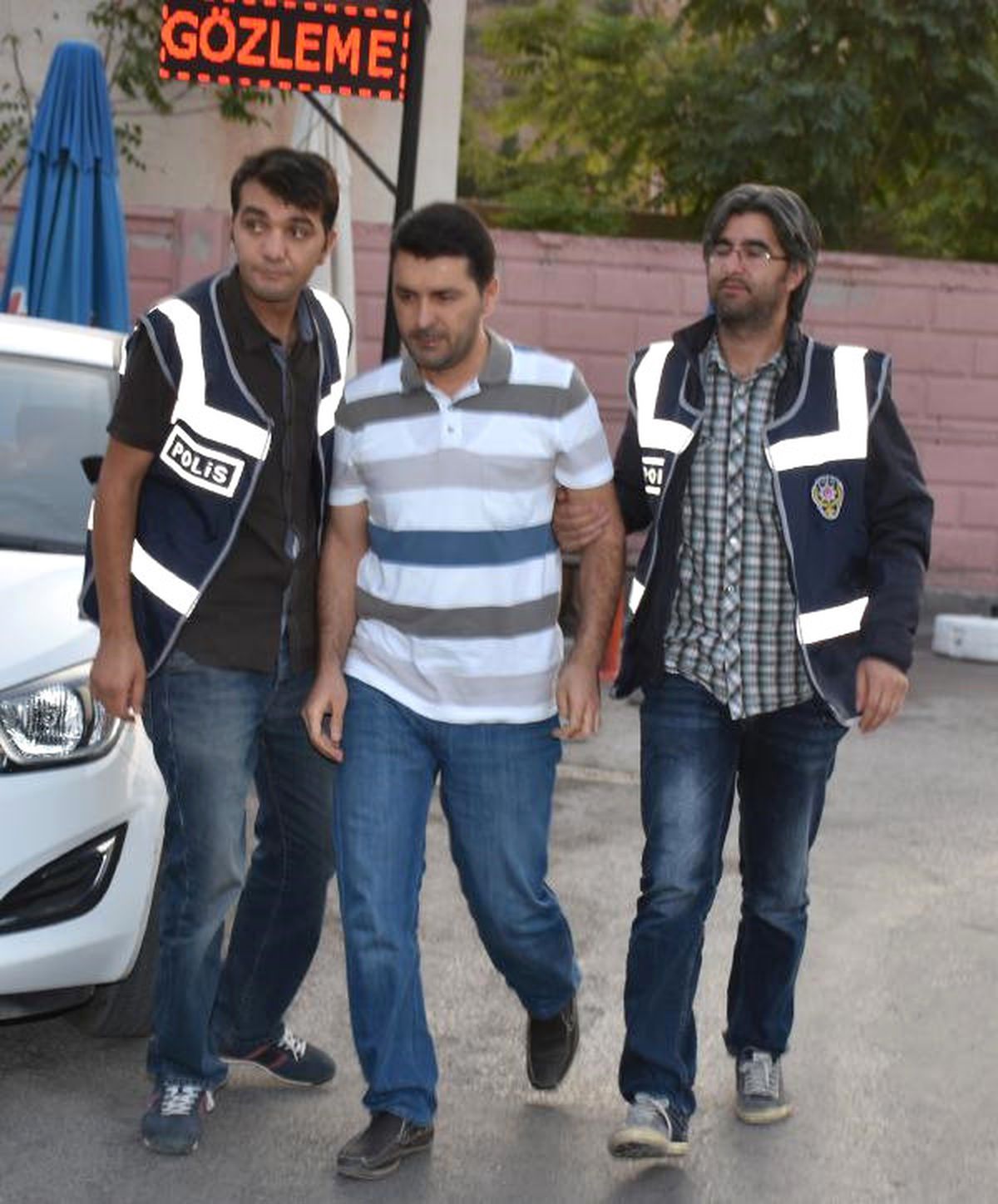 Aksaray\'da Öğretmenlere Yönelik Fetö Operasyonu: 17 Gözaltı