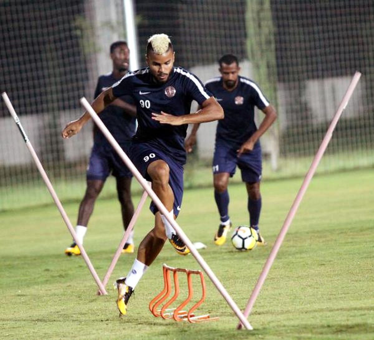 Antalyaspor, David Badia Yönetiminde Çalıştı