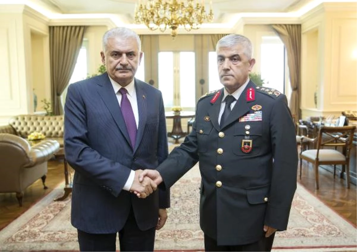 Başbakan Yıldırım, Jandarma Genel Komutanı Çetin\'i Kabul Etti