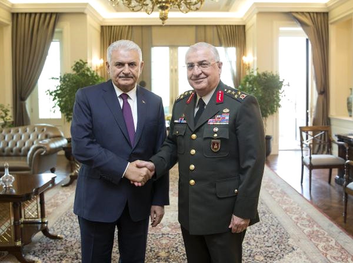 Başbakan Yıldırım, Kara Kuvvetleri Komutanı Güler\'i Kabul Etti