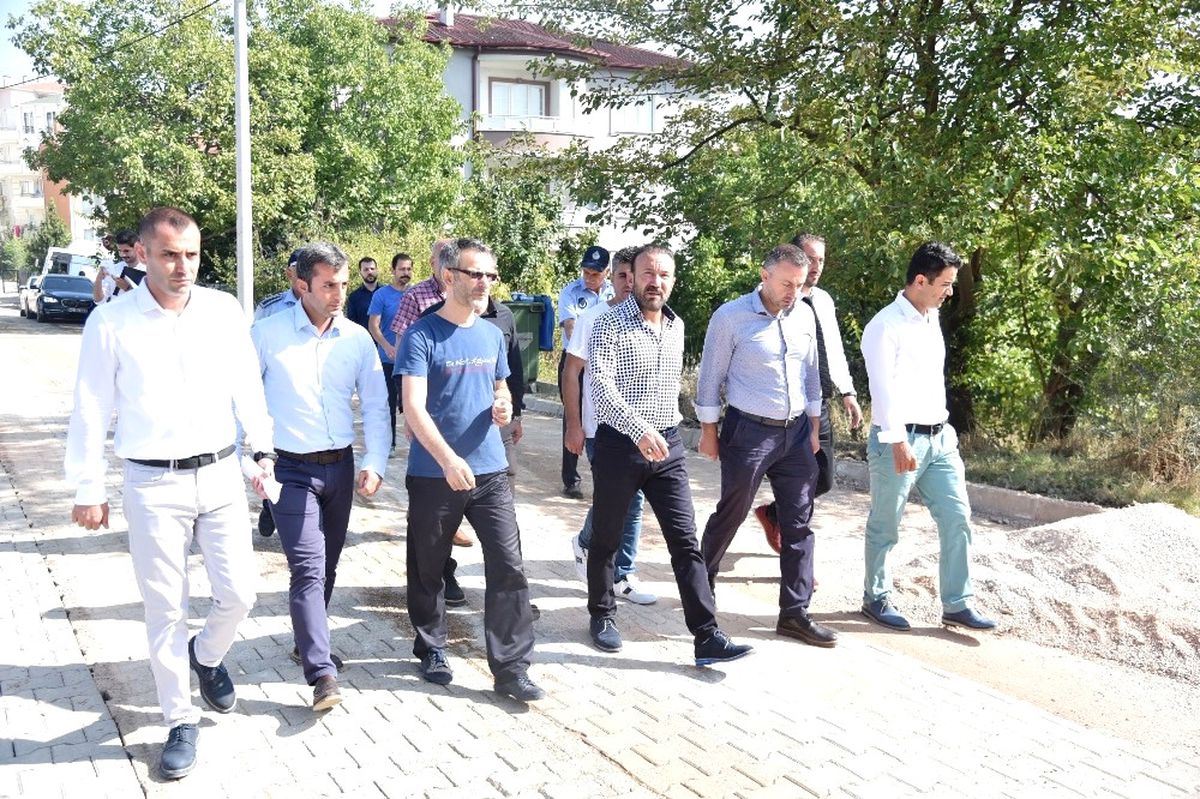 Başkan Doğan, Mahalle Gezisinde