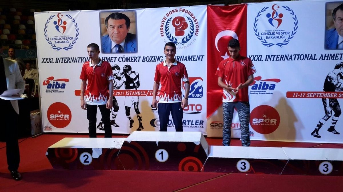 Büyükşehir\'li Boksörlerden İki Altın