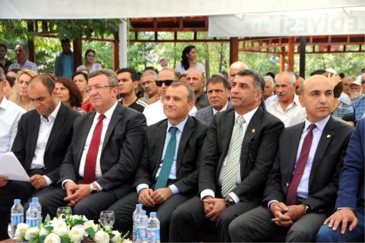 CHP\'liler Tunceli\'de Cemevi Açılışına Katıldı
