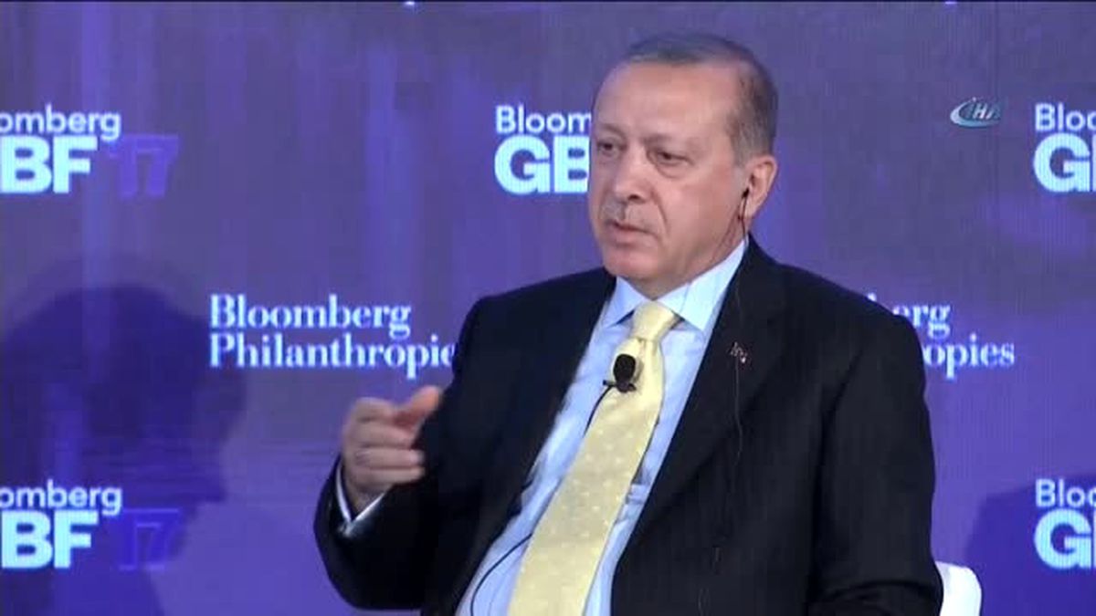 Cumhurbaşkanı Erdoğan: "Devletimizi Yıkmaya Yönelenleri Savunanların Yaklaşım Tarzı Adil Midir?"