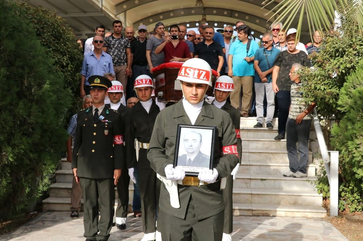 Emekli Albay Son Yolculuğuna Uğurlandı