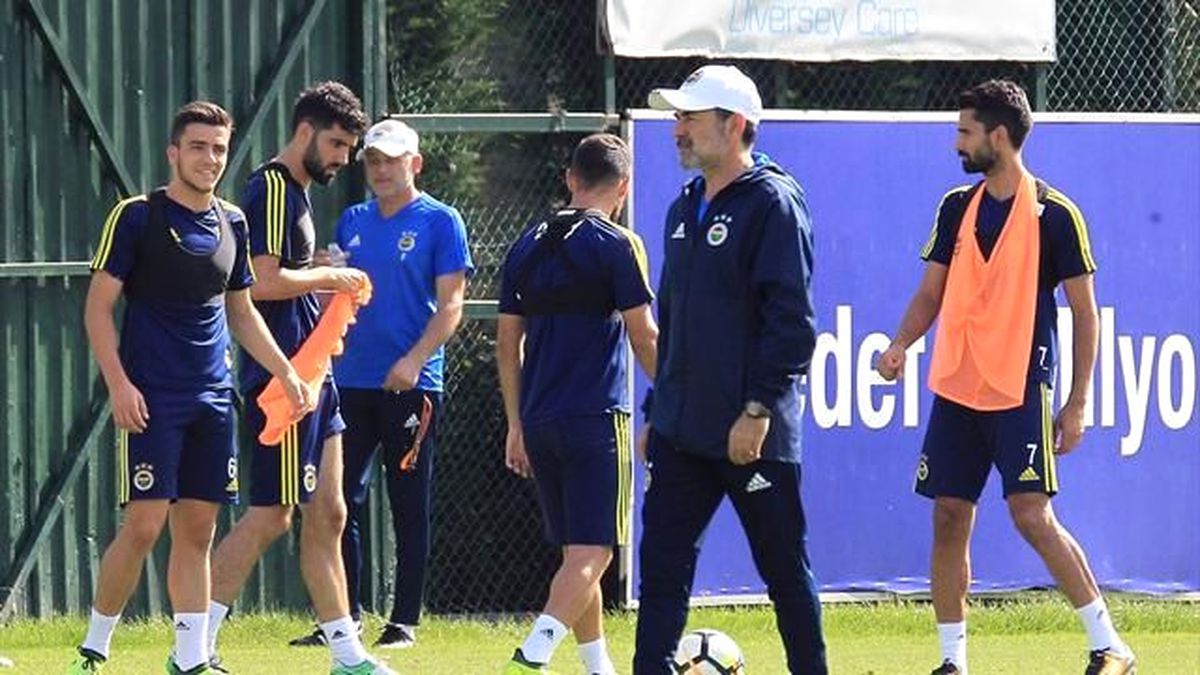 Fenerbahçe Derbiye Hazırlanıyor