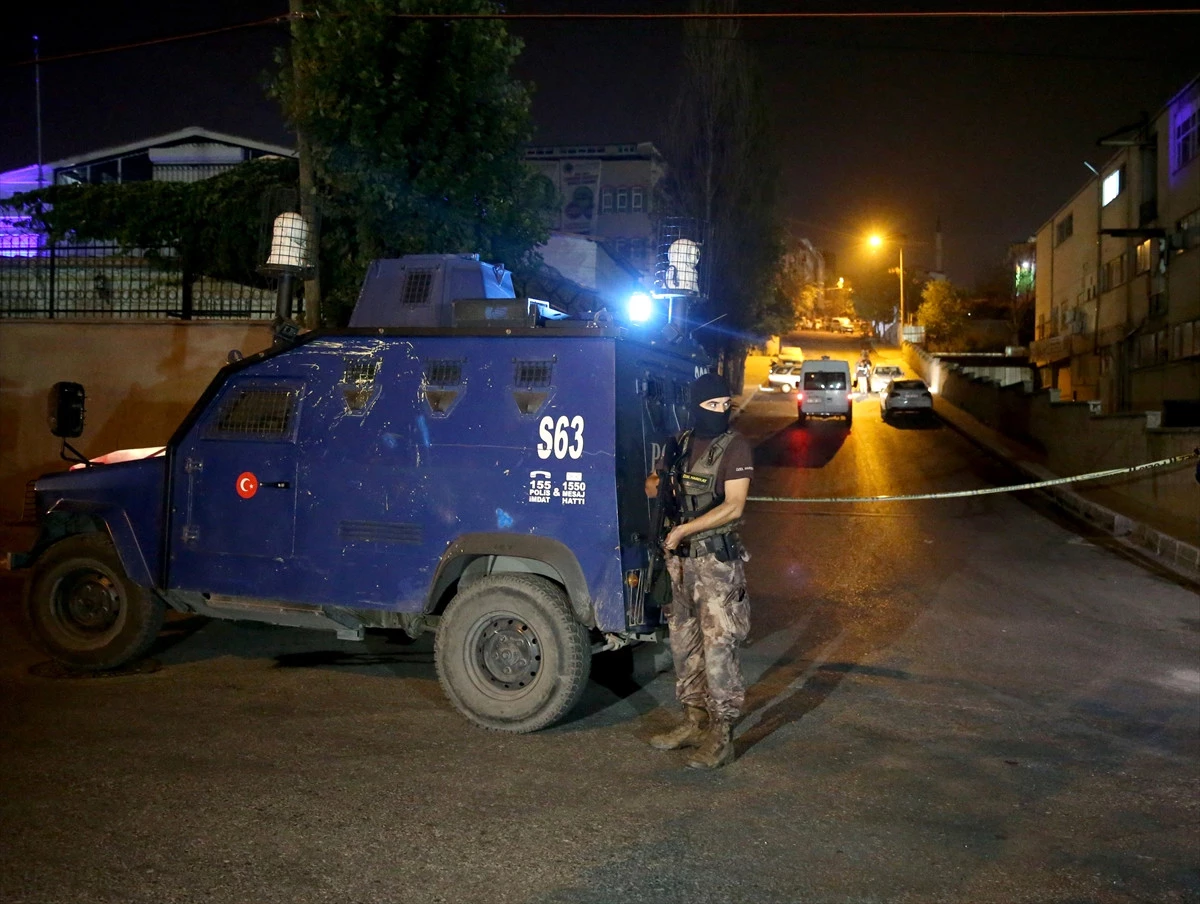 Güncelleme - Gaziosmanpaşa\'da Polise Silahlı Saldırı: 1 Şehit