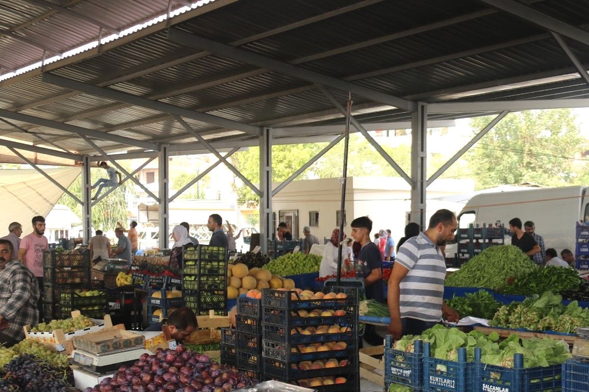 Güneş Mahallesi Kapalı Semt Pazarı Hizmete Girdi