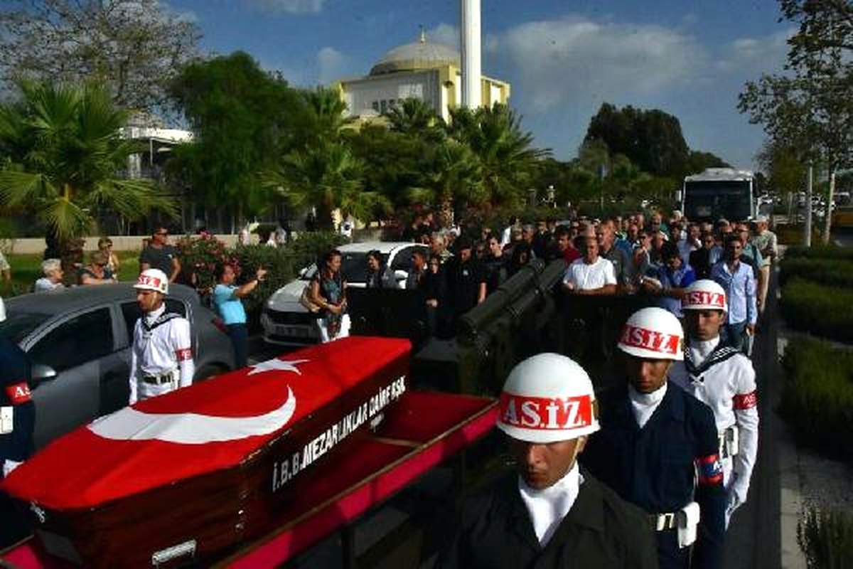 Güvercin Dostu Emekli Albay Toprağa Verildi