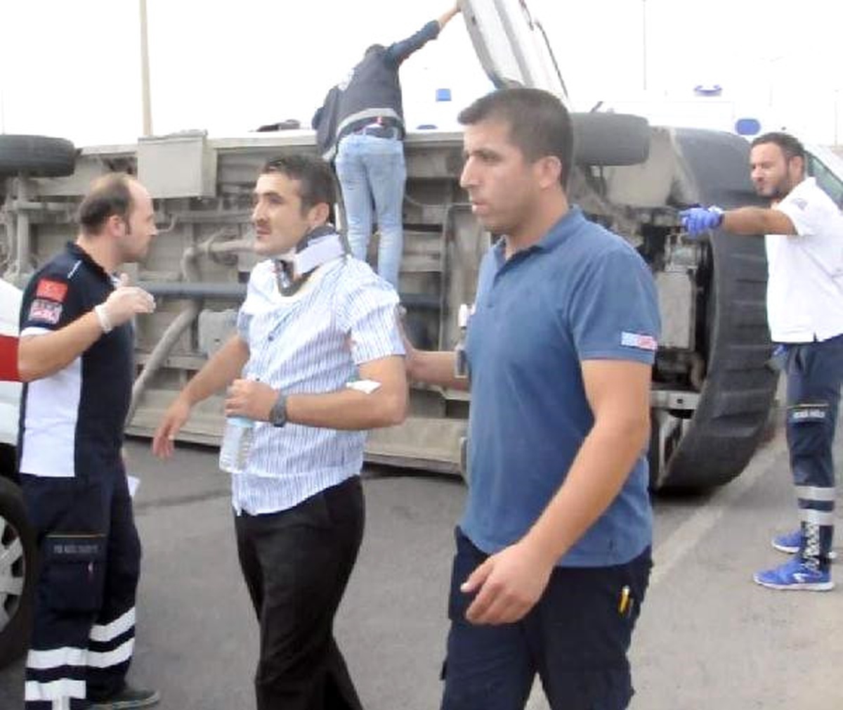 Hasta Taşıyan Ambulans Kaza Yaptı: 4 Yaralı