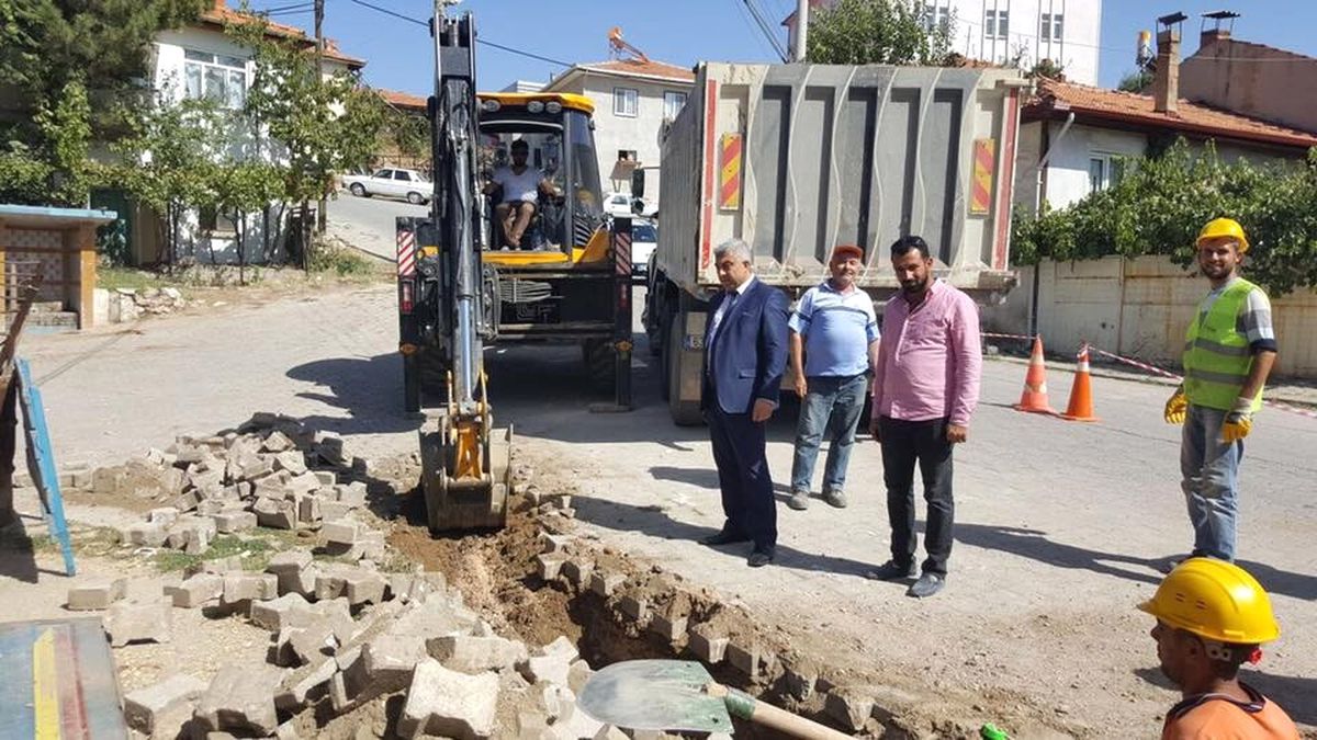 Hisarcık\'ta Elektrik Hatlarını Yer Altına Alma Çalışmaları Başladı